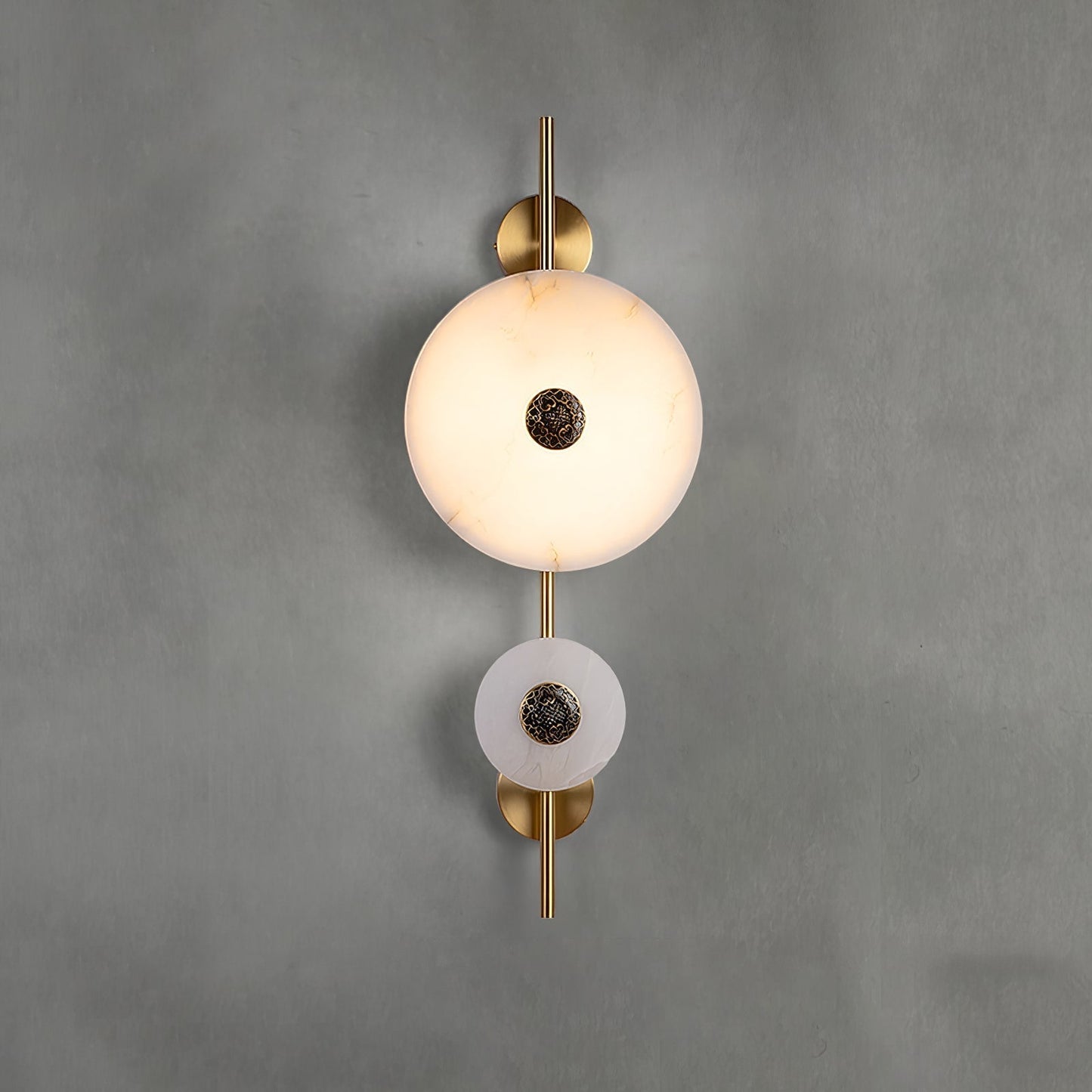 Alabaster Eclipse Wall Light ? 11.8″ x H 31.5″ / Brass & White Wall lamp