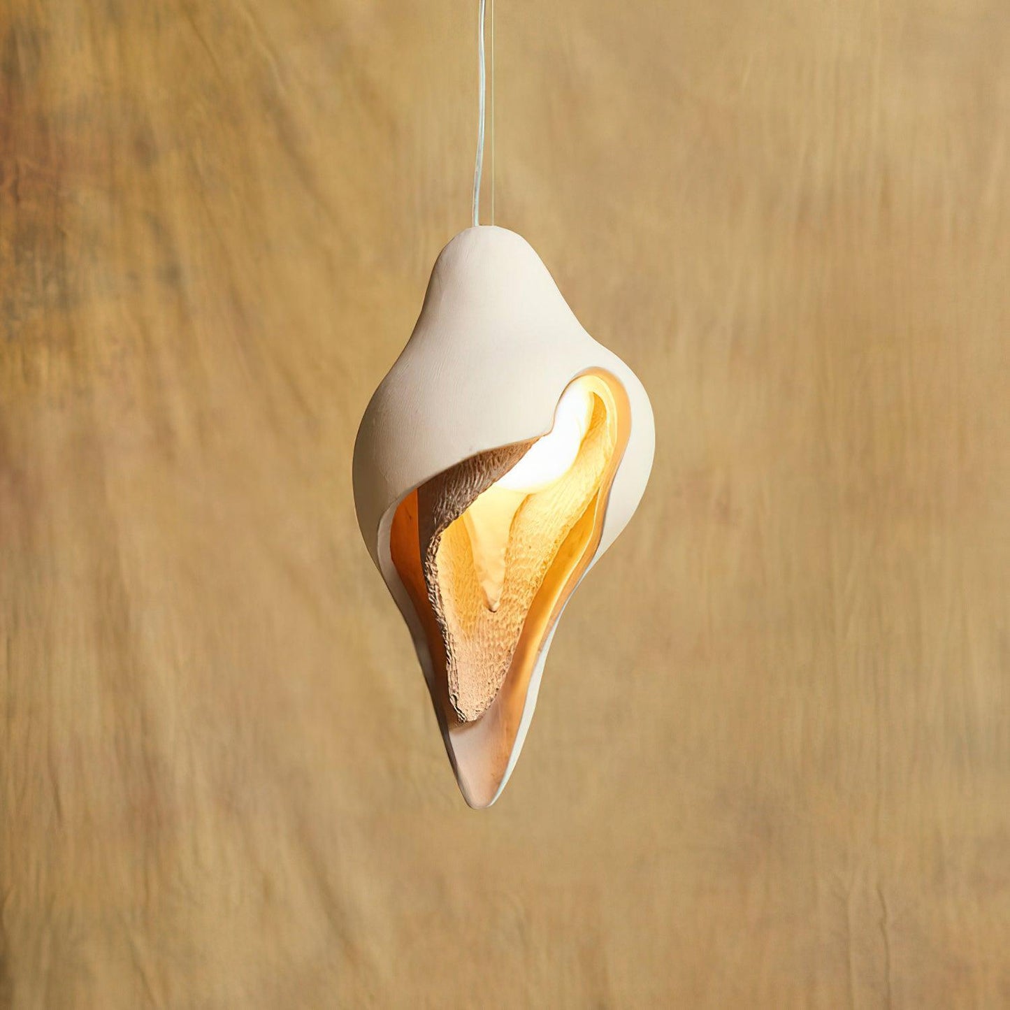 Conch Resin Pendant Lamp ? 9.8″ x H 17.7″ / Dia 25cm x H 45cm / Cement gray Pendant light