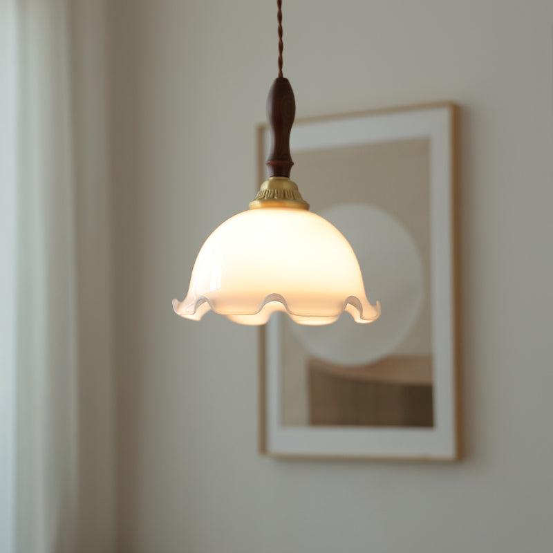 Milky Flower Pendant Light Dia 7.9″ x H 11″ / Dia 20cm x H 28cm / Ash wood + Brass&White Pendant light
