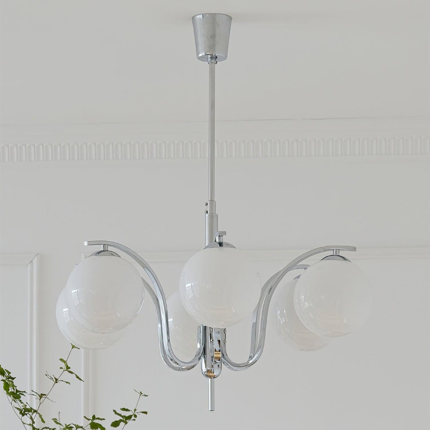 Modo Deco Chandelier 6 heads Dia 26.7″ x H 15.7″/ Dia 68cm x H 40cm / Chrome & White Chandelier