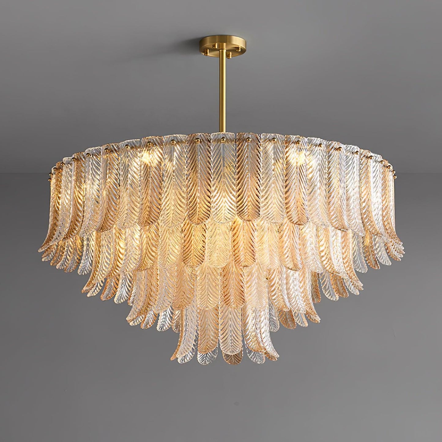 Nobelium Tribeca Chandelier ? 31.4″ x H 20″ / Dia 80cm x H 51cm / Brass & Amber Chandelier