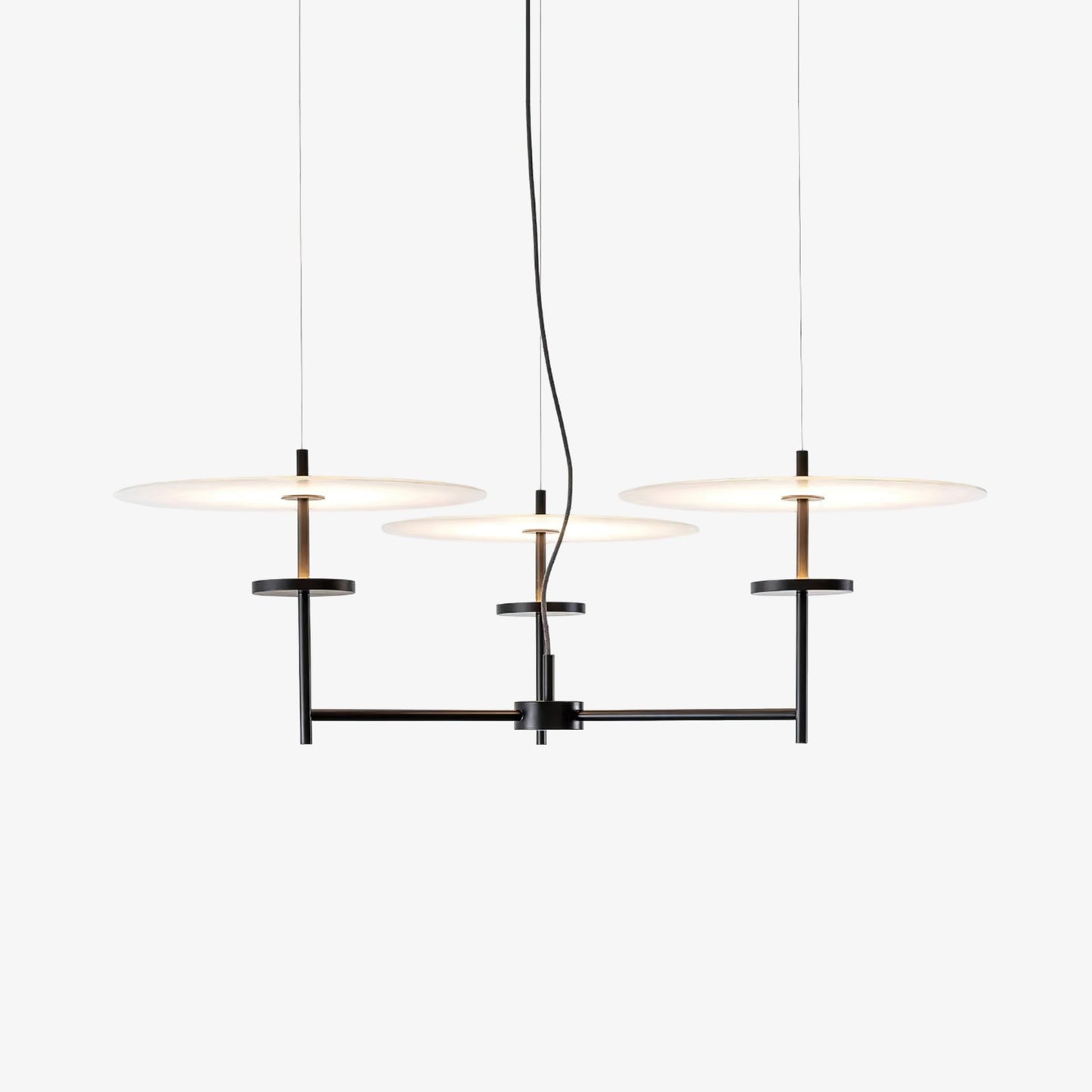 Trezzero Chandelier Dia 31.5″ H 59″ / Dia 80cm x H 150cm / Black & White / Warm Light (~3000K) Pendant light