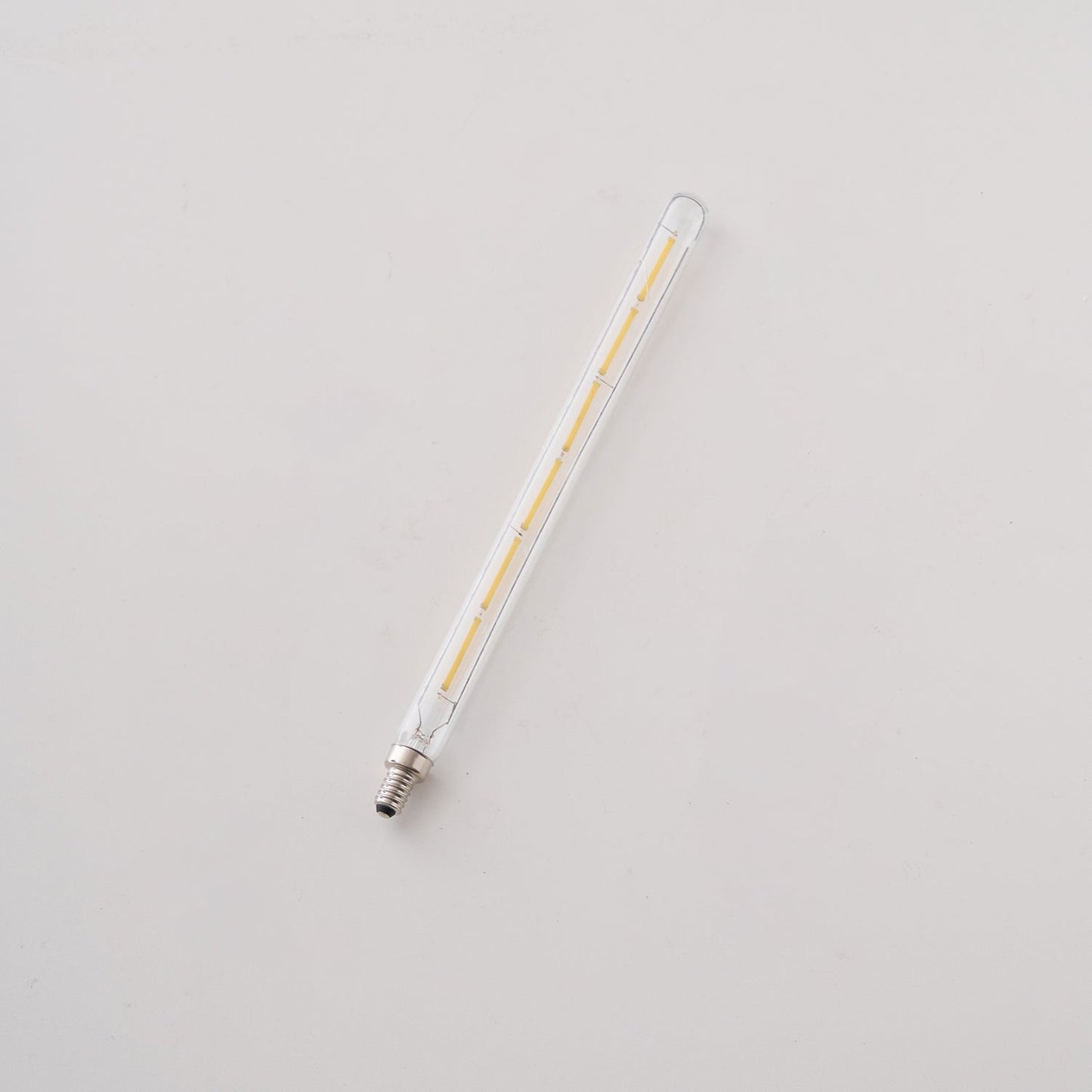 Tubular LED Filament E14/E27 Bulb T400 Size: Dia 1.2″ x H 15.7″ / E14 Screw / No delivery if purchased separately 1001