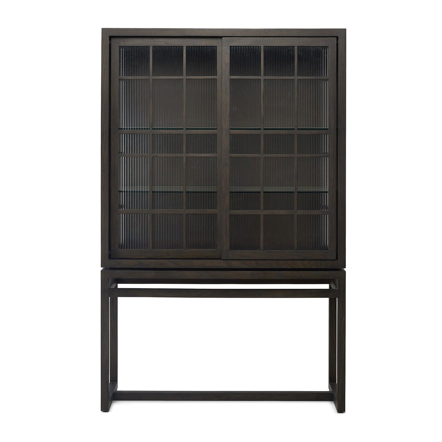 Interlude Hadley Cabinet