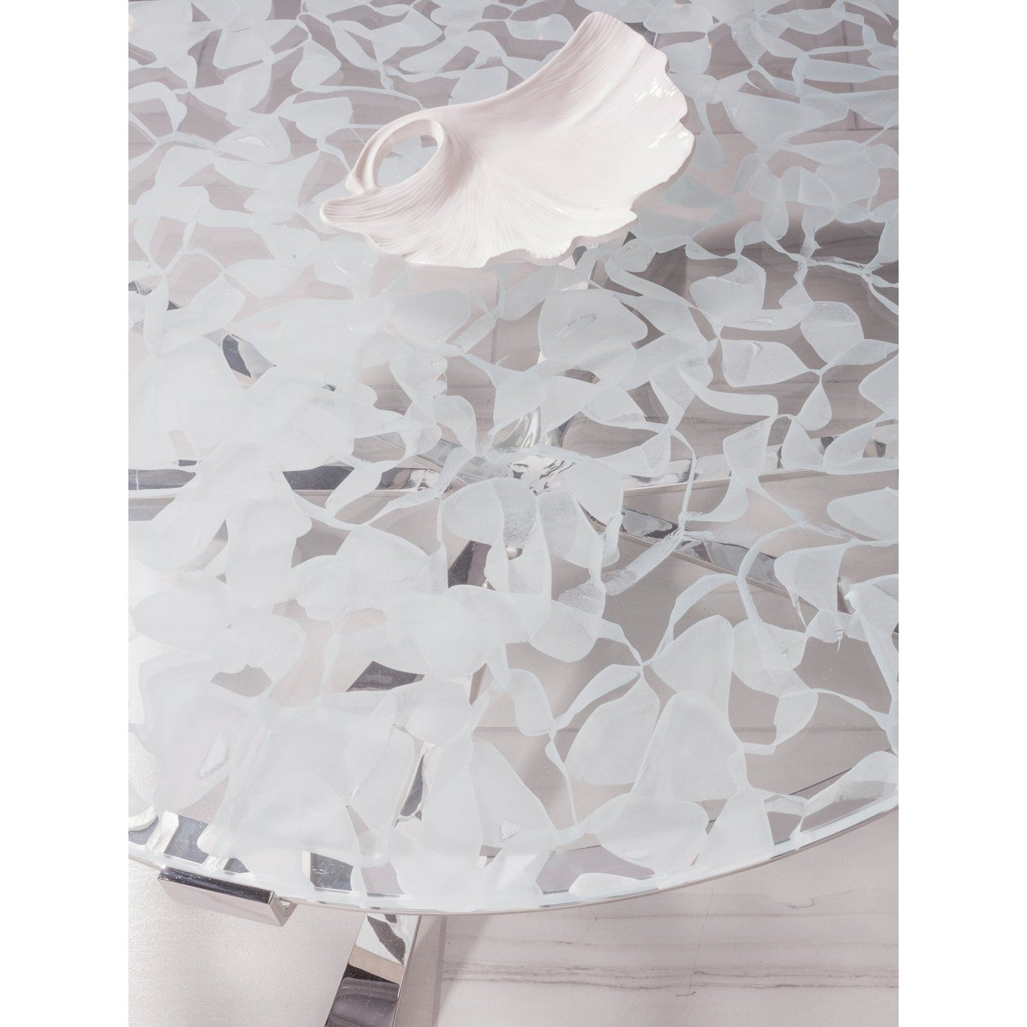 Artistica Home Signature Designs Snowscape Round Cocktail Table DSC