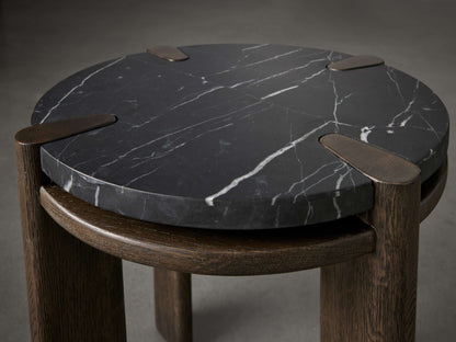 Pyet End Table
