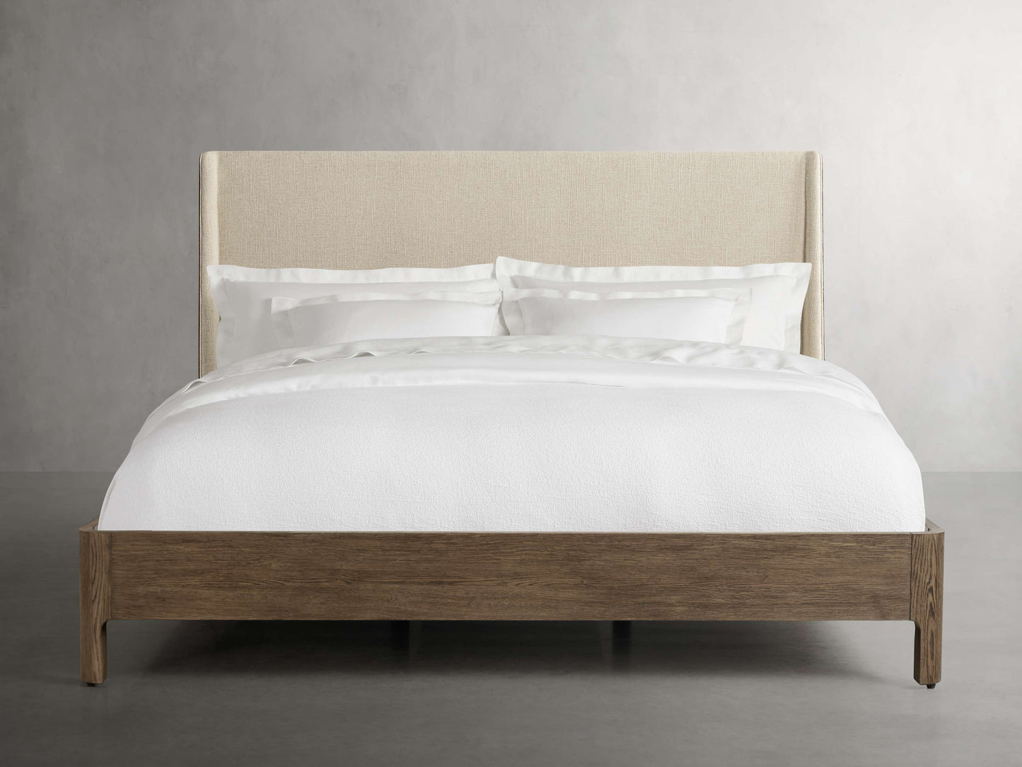 Calista Bed