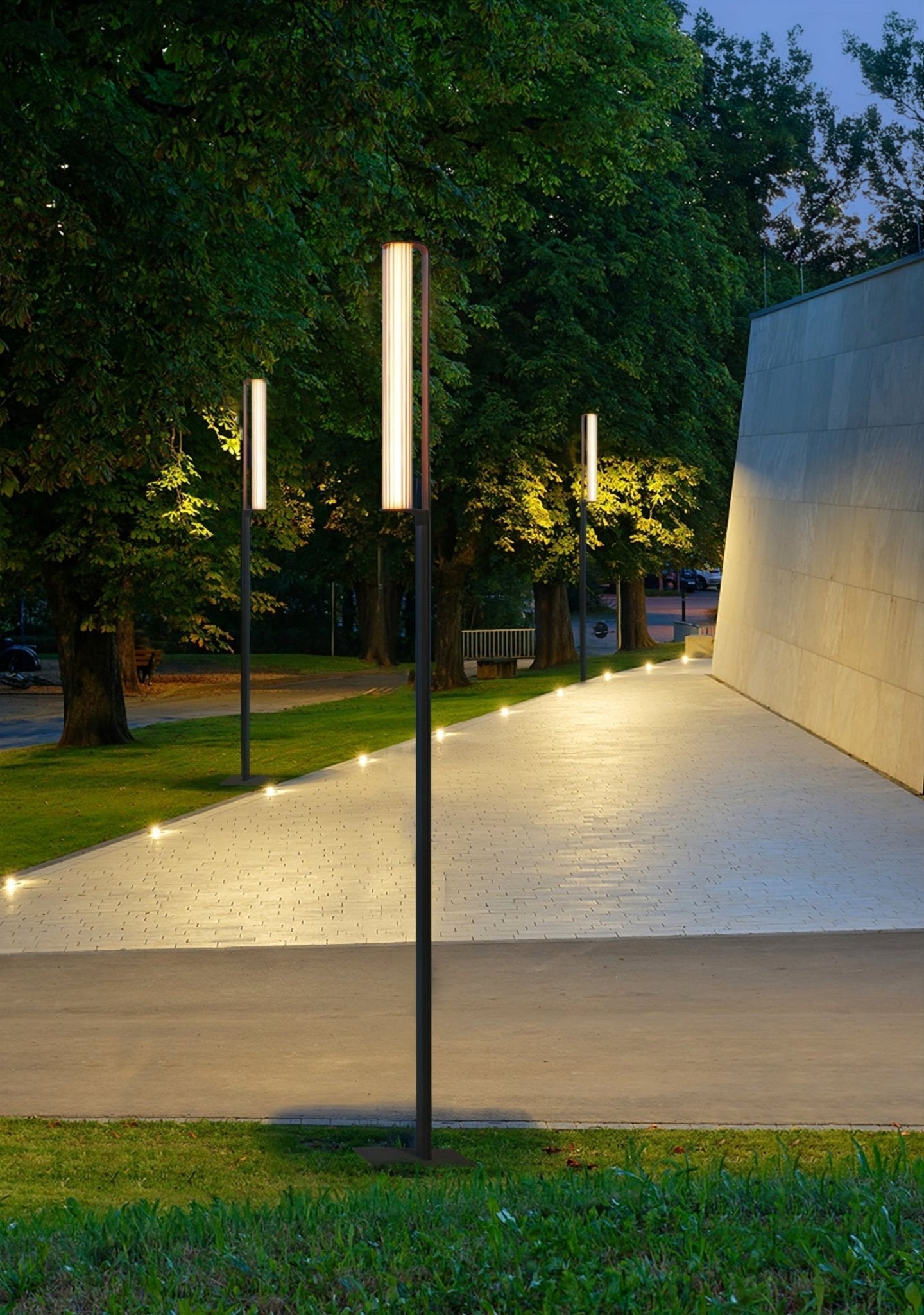 Outdoor Post Lamp
