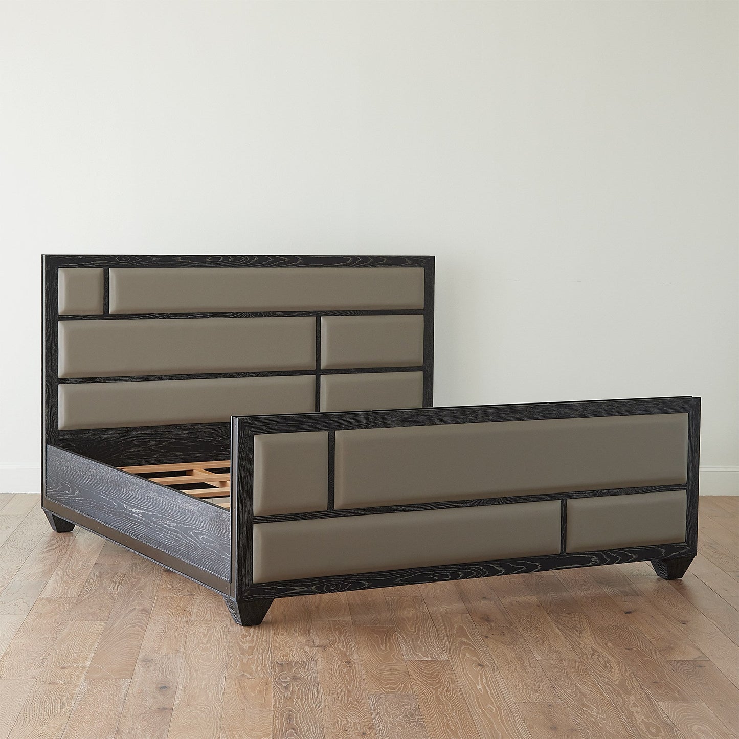 Global Views Brazil Queen Bed-Black Cerused Oak