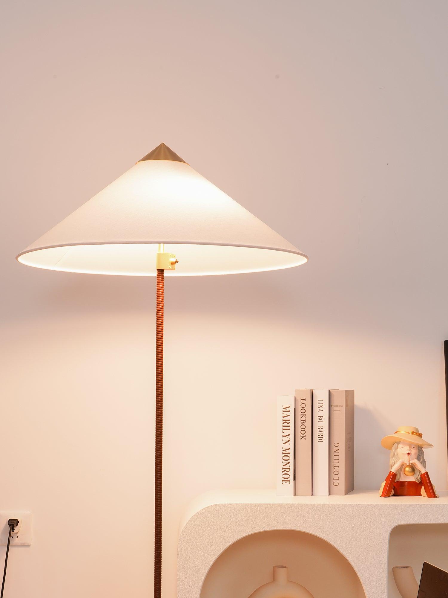 9602 Floor Lamp Floor lamp