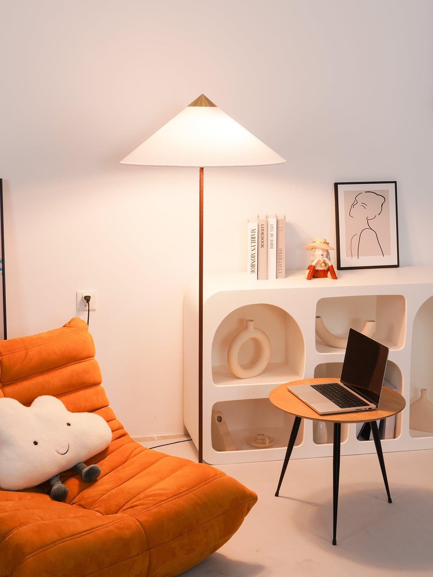9602 Floor Lamp Floor lamp