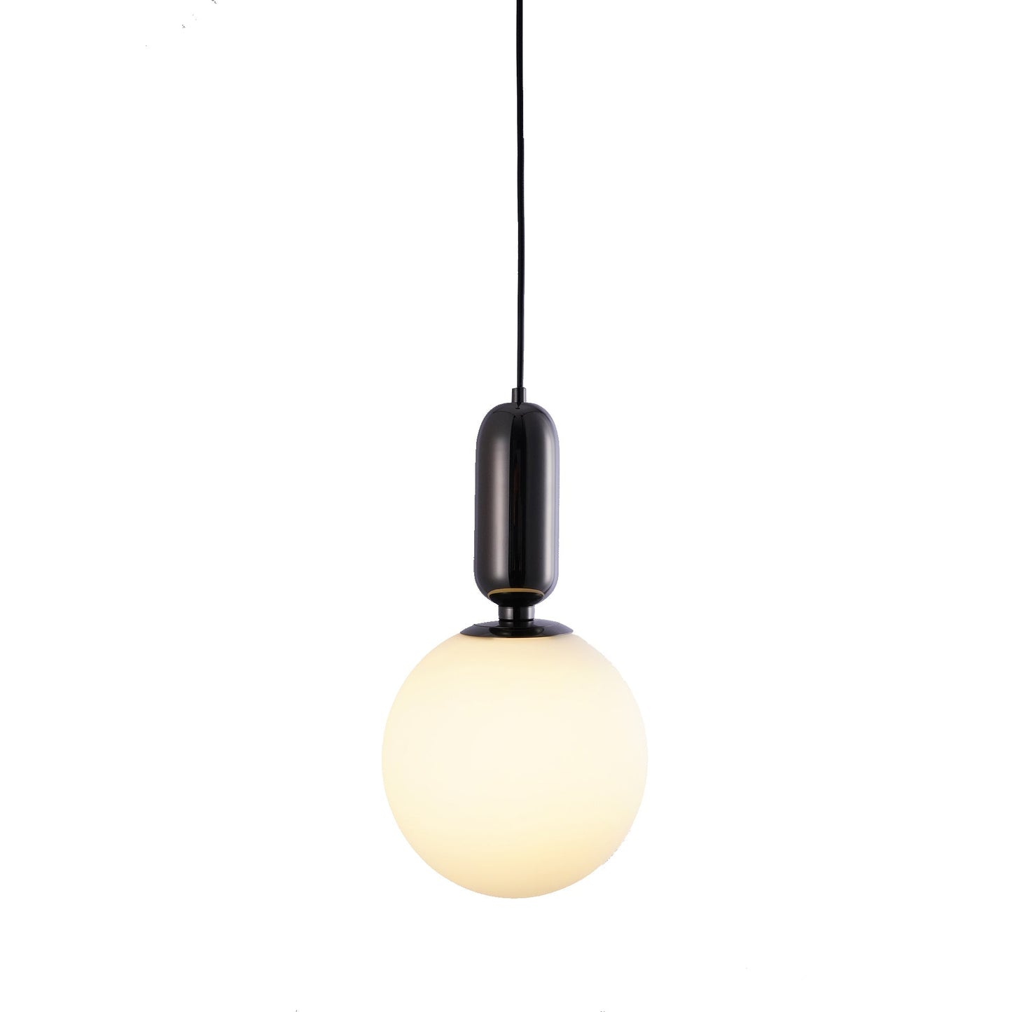 Kade Pendant Light Dia 5.9″ x H 11.8″ / Dia 15cm x H 30cm / Black + White Pendant light