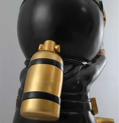 Adventurer Resin Table Lamp Table lamp