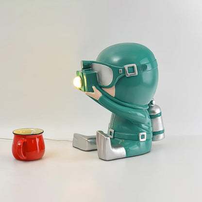 Adventurer Resin Table Lamp Dia 7.1″ x H 10.6″ / Dia 33cm x H 34cm / Blue & Silver / US Plug Table lamp