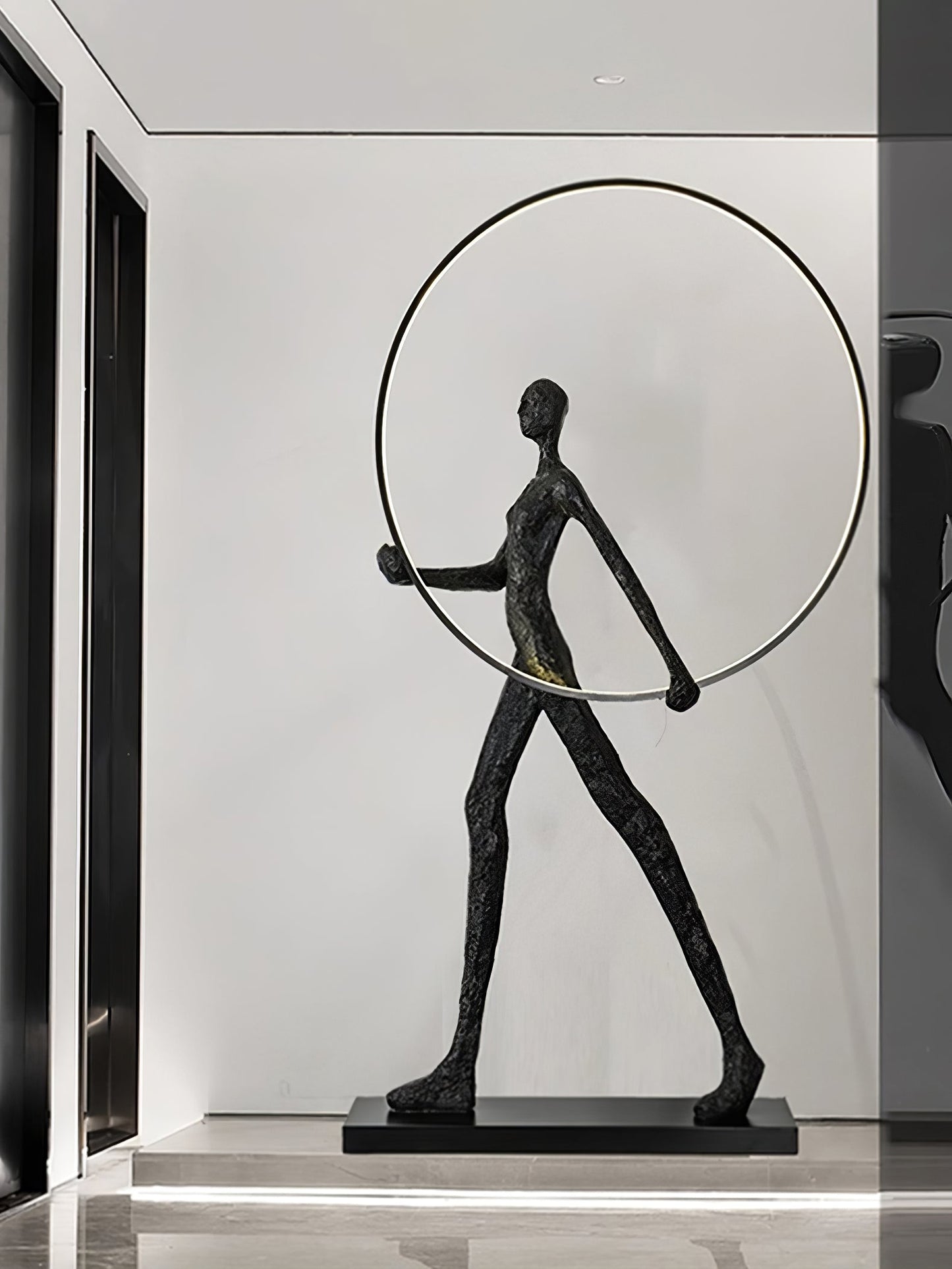 Aeon Sculpture Floor Lamp Floor lamp