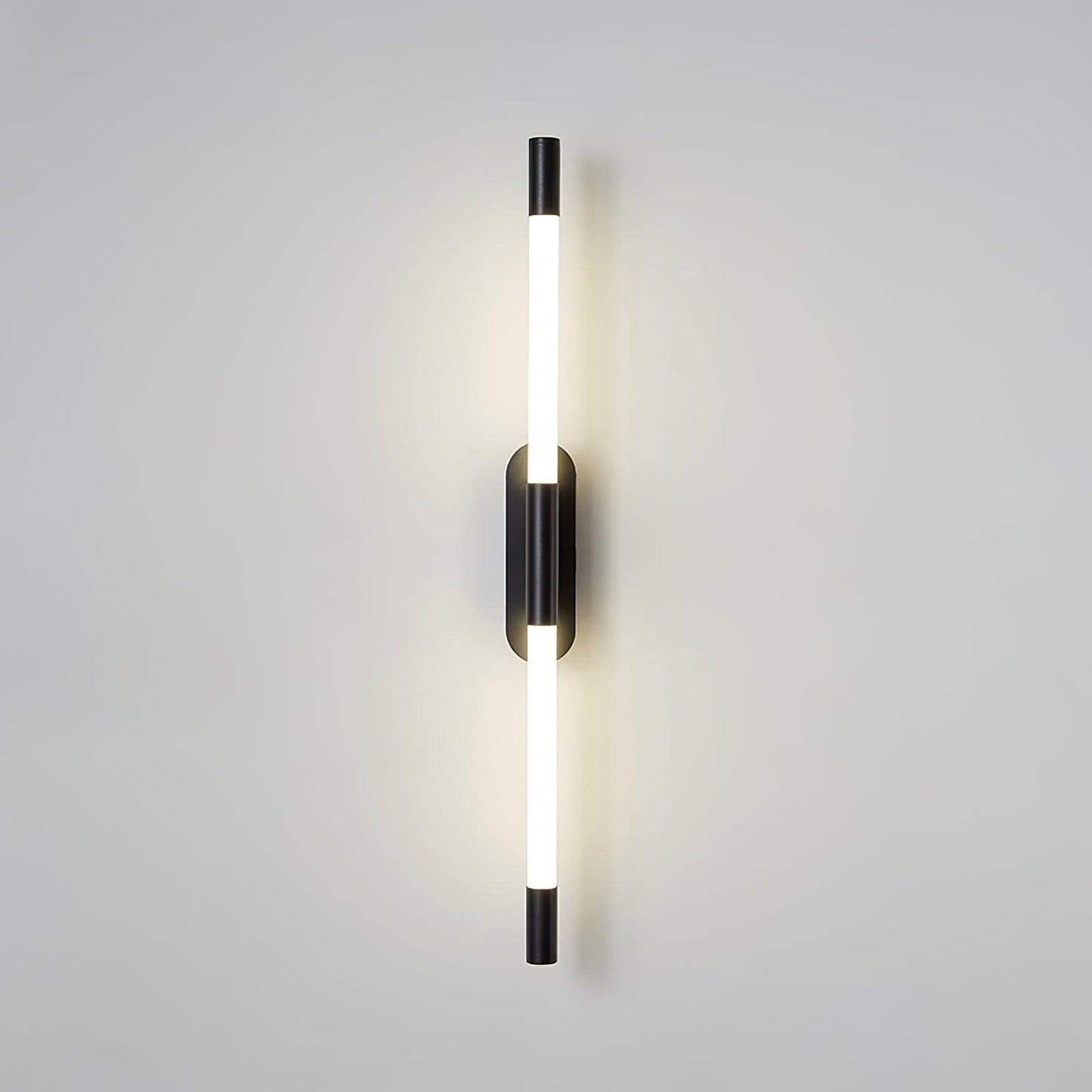Agnes Sconce Dia 2″ x H 22.4″ / Dia 5cm x H 57cm / Black / Warm Light Wall lamp