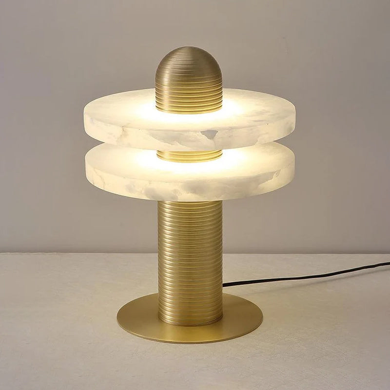 Alabaster Comet Table Lamp Dia 11″ x H 15″ / Dia 28cm x H 38cm / Gold & White / US Plug Table lamp