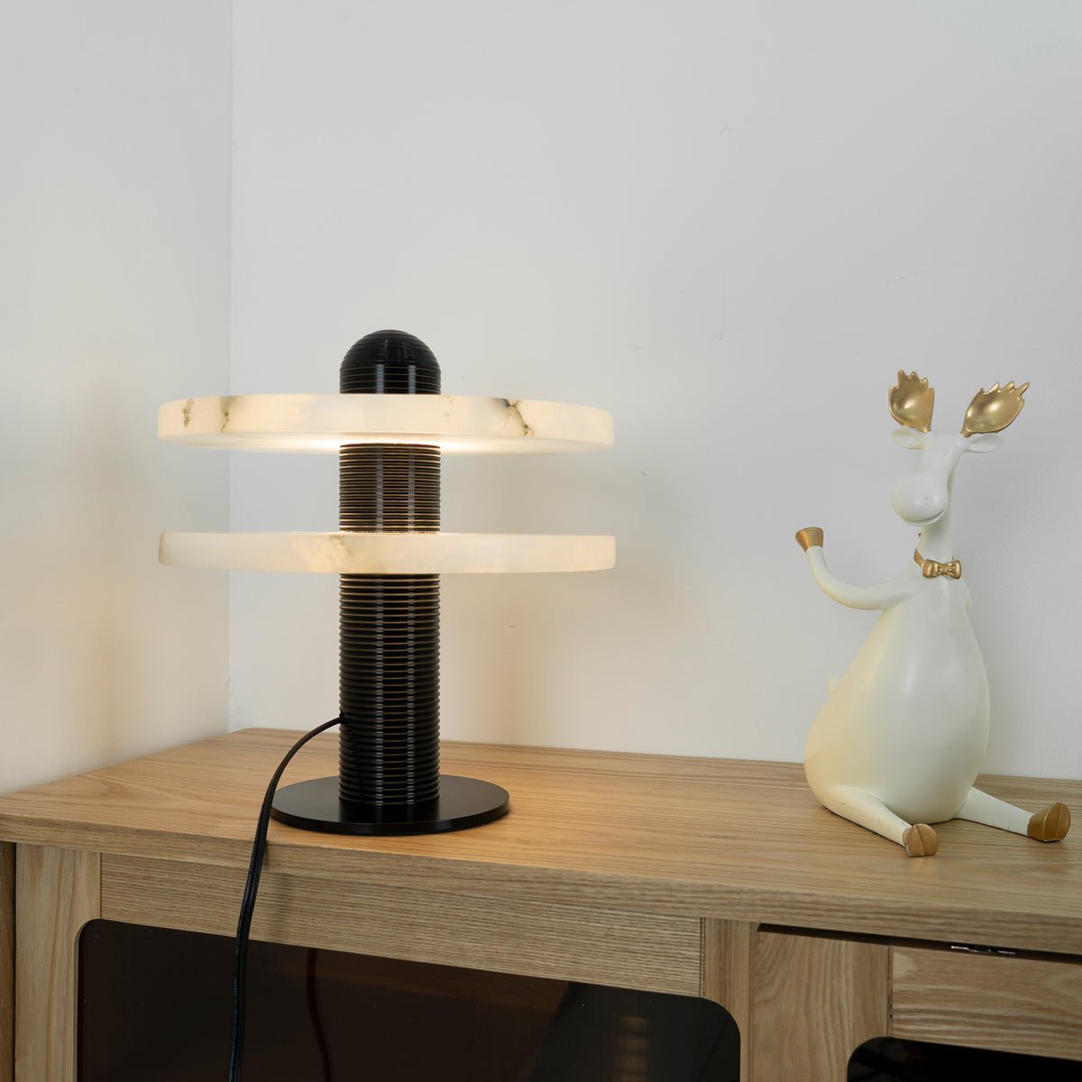 Alabaster Comet Table Lamp Table lamp