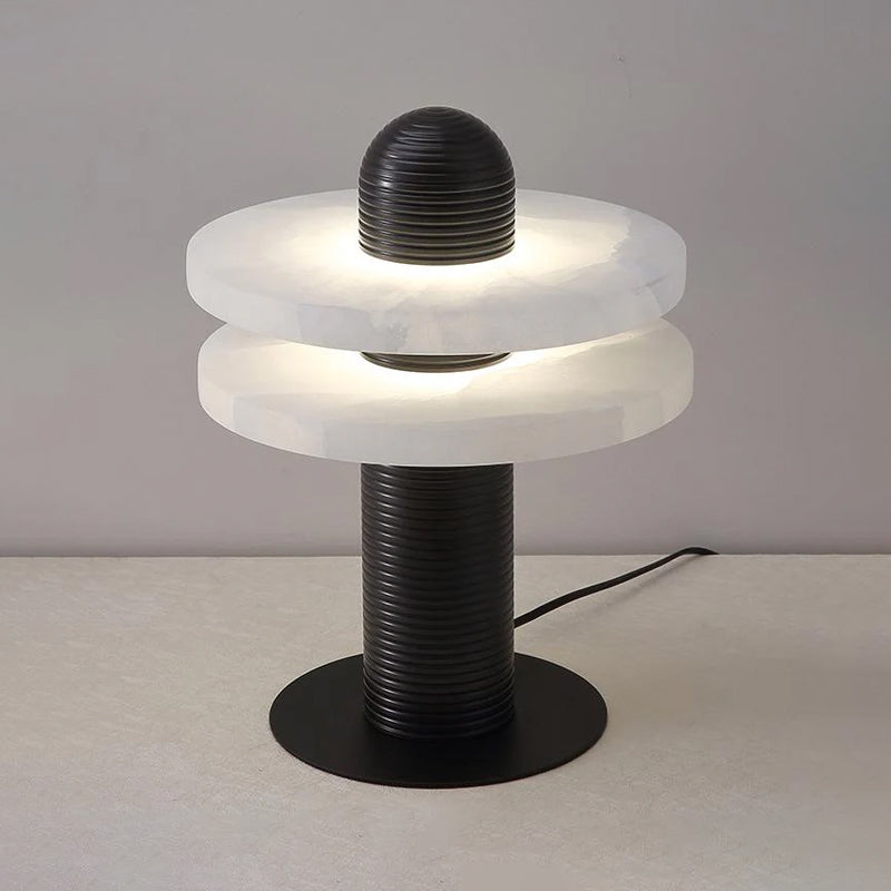 Alabaster Comet Table Lamp Dia 11″ x H 15″ / Dia 28cm x H 38cm / Black & White / US Plug Table lamp