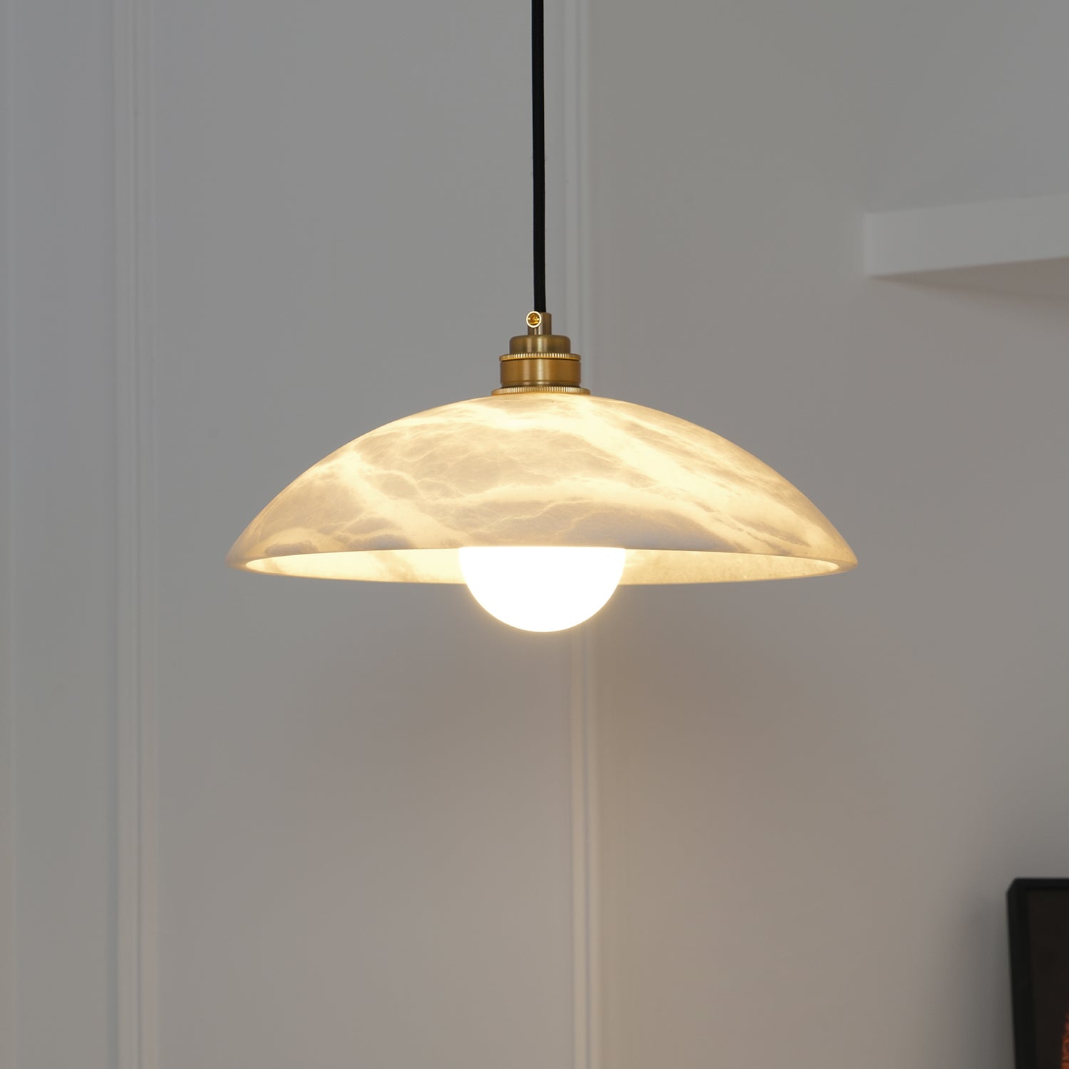 Alabaster Dome Pendant Lamp Pendant light