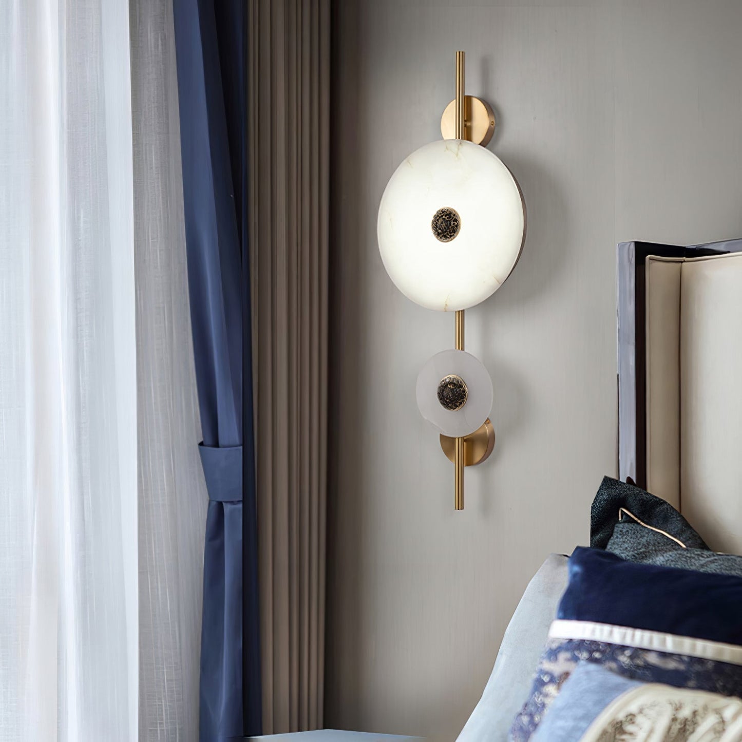 Alabaster Eclipse Wall Light Wall lamp