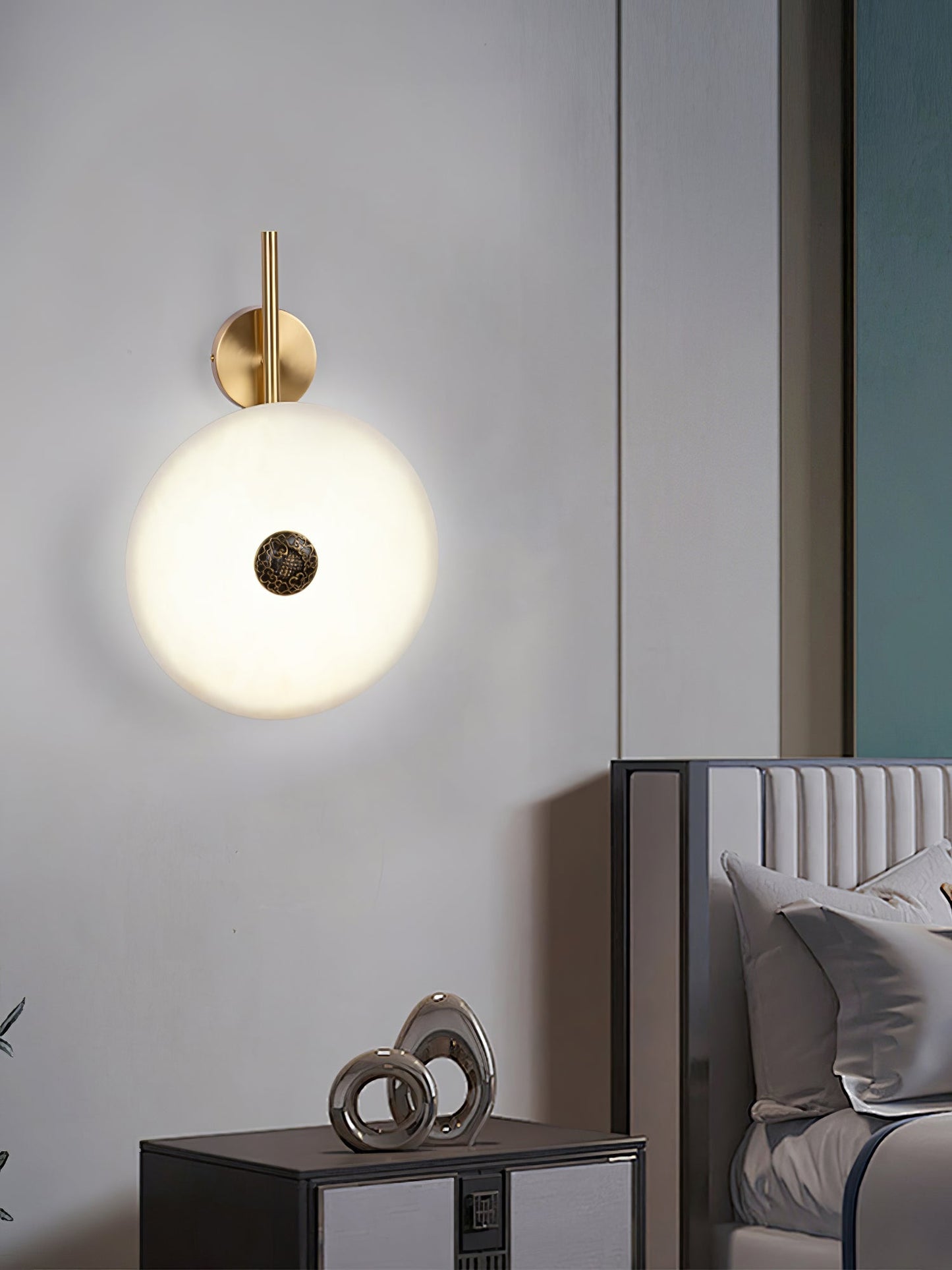 Alabaster Eclipse Wall Light Wall lamp