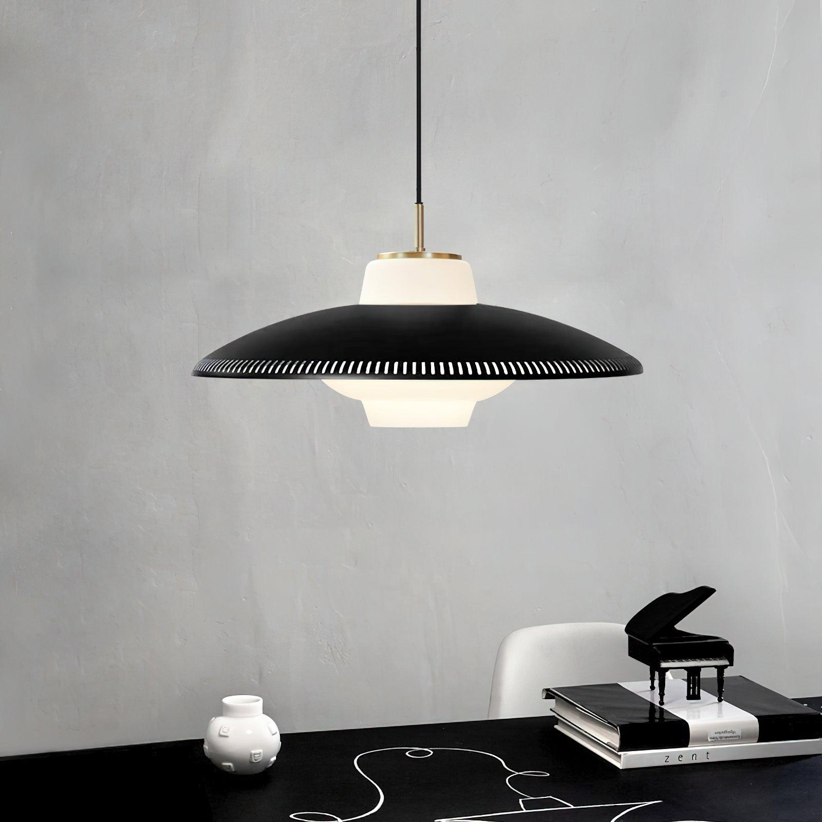 Alien Frisbee Pendant Lamp Pendant light