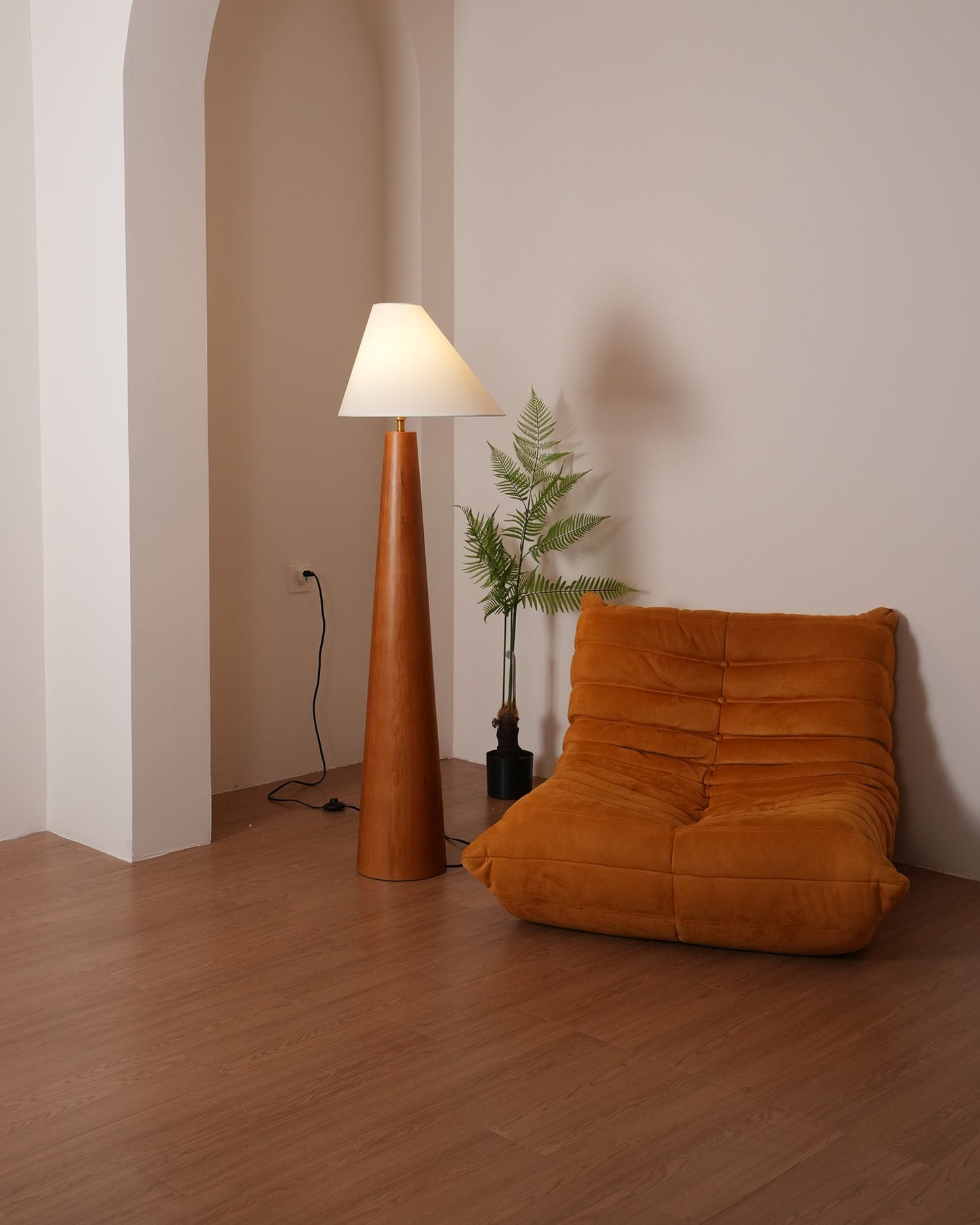 Alvin Floor Lamp Floor lamp