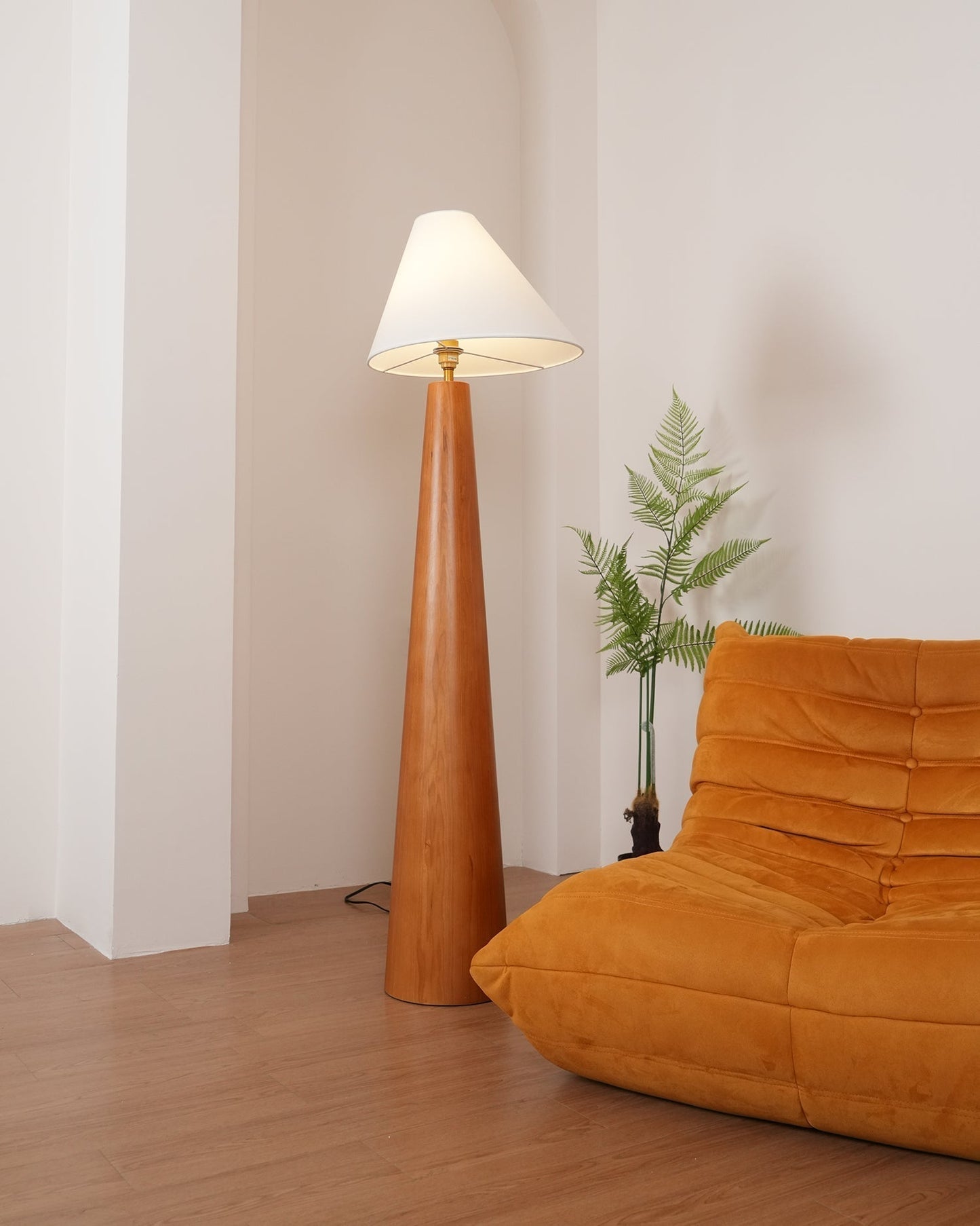 Alvin Floor Lamp Floor lamp