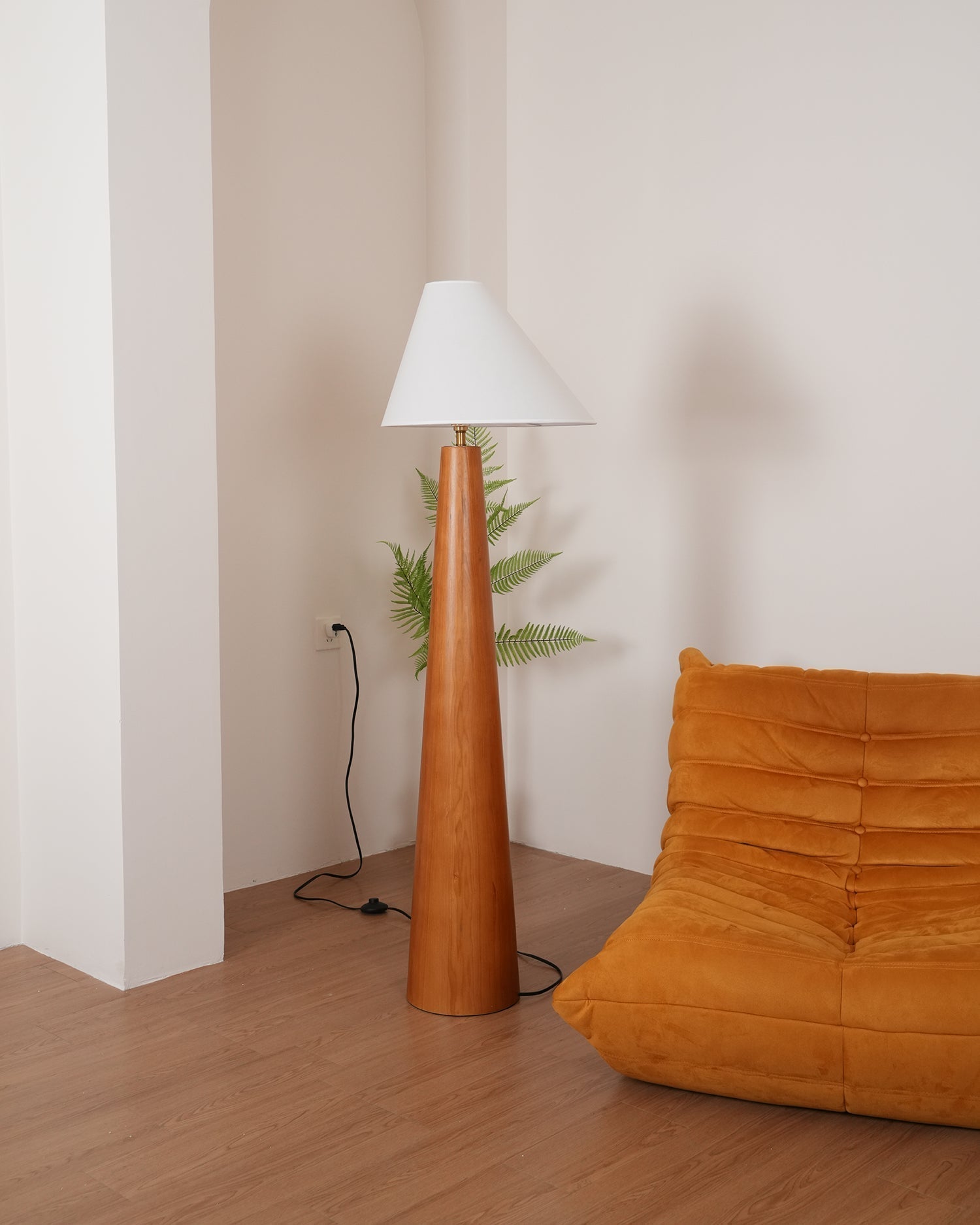 Alvin Floor Lamp Floor lamp
