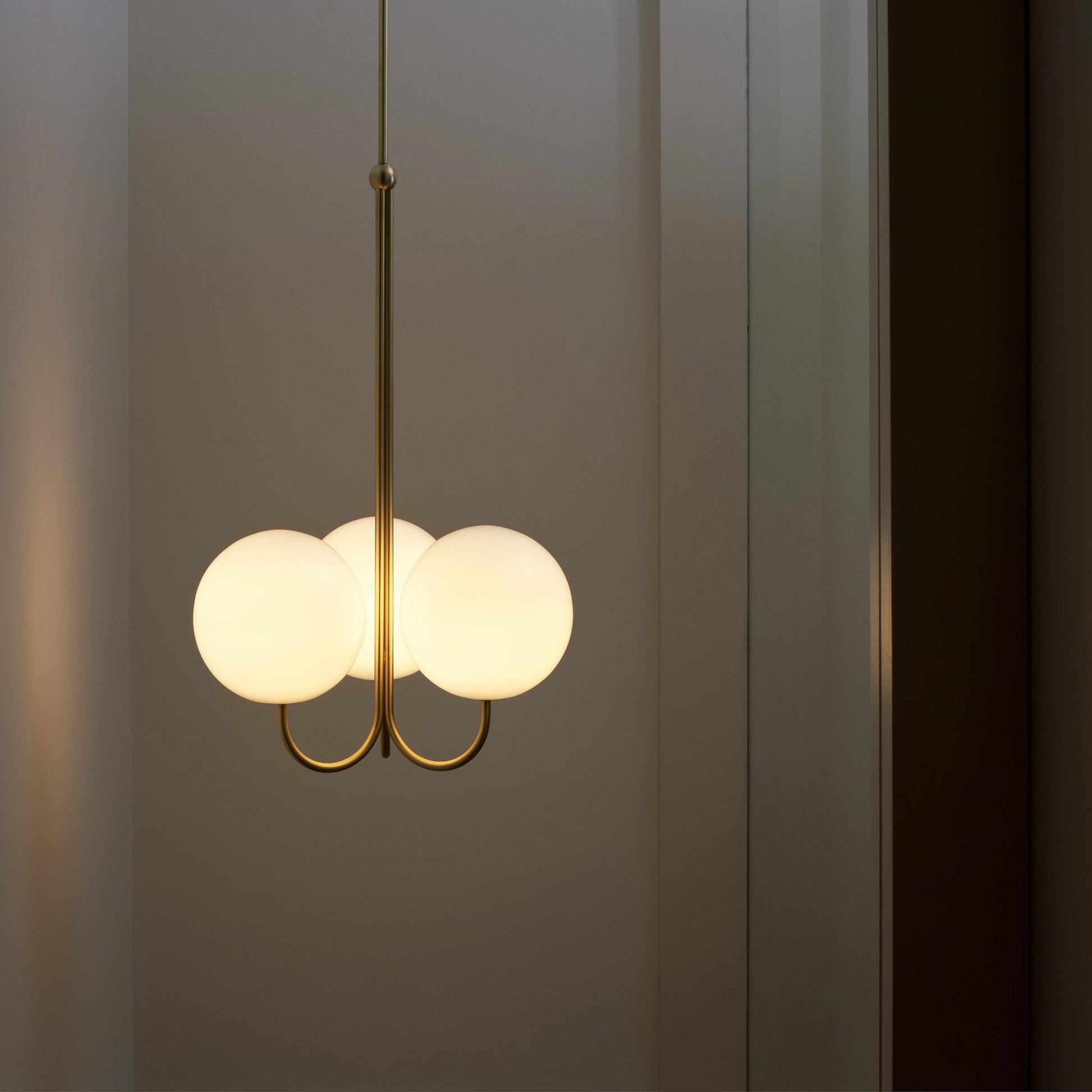 Angle Pendant Light Pendant light