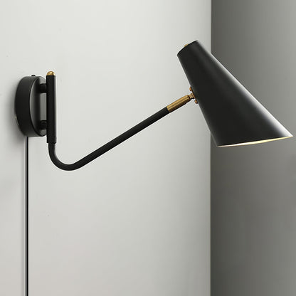Apex Plug-in Wall Sconce Wall lamp