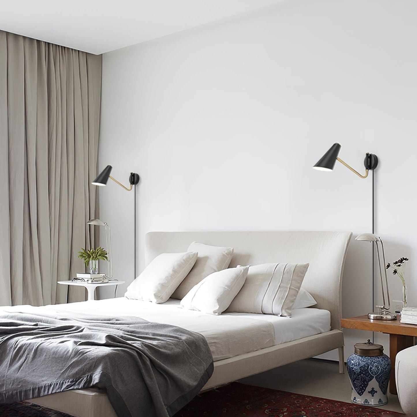 Apex Plug-in Wall Sconce Wall lamp