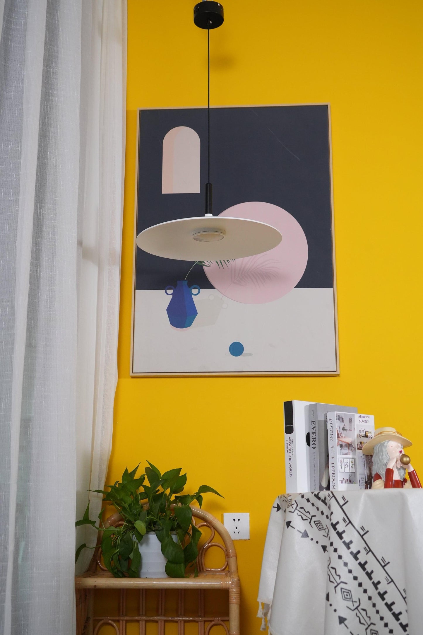 Aplomb Metal Pendant Lamp Pendant light