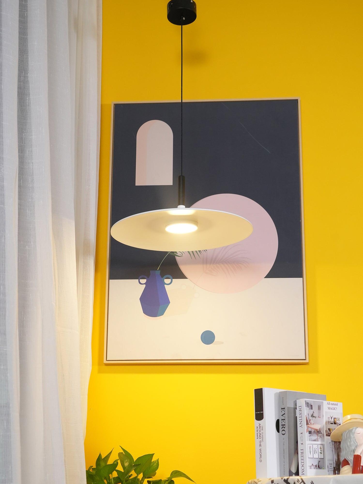 Aplomb Metal Pendant Lamp Pendant light