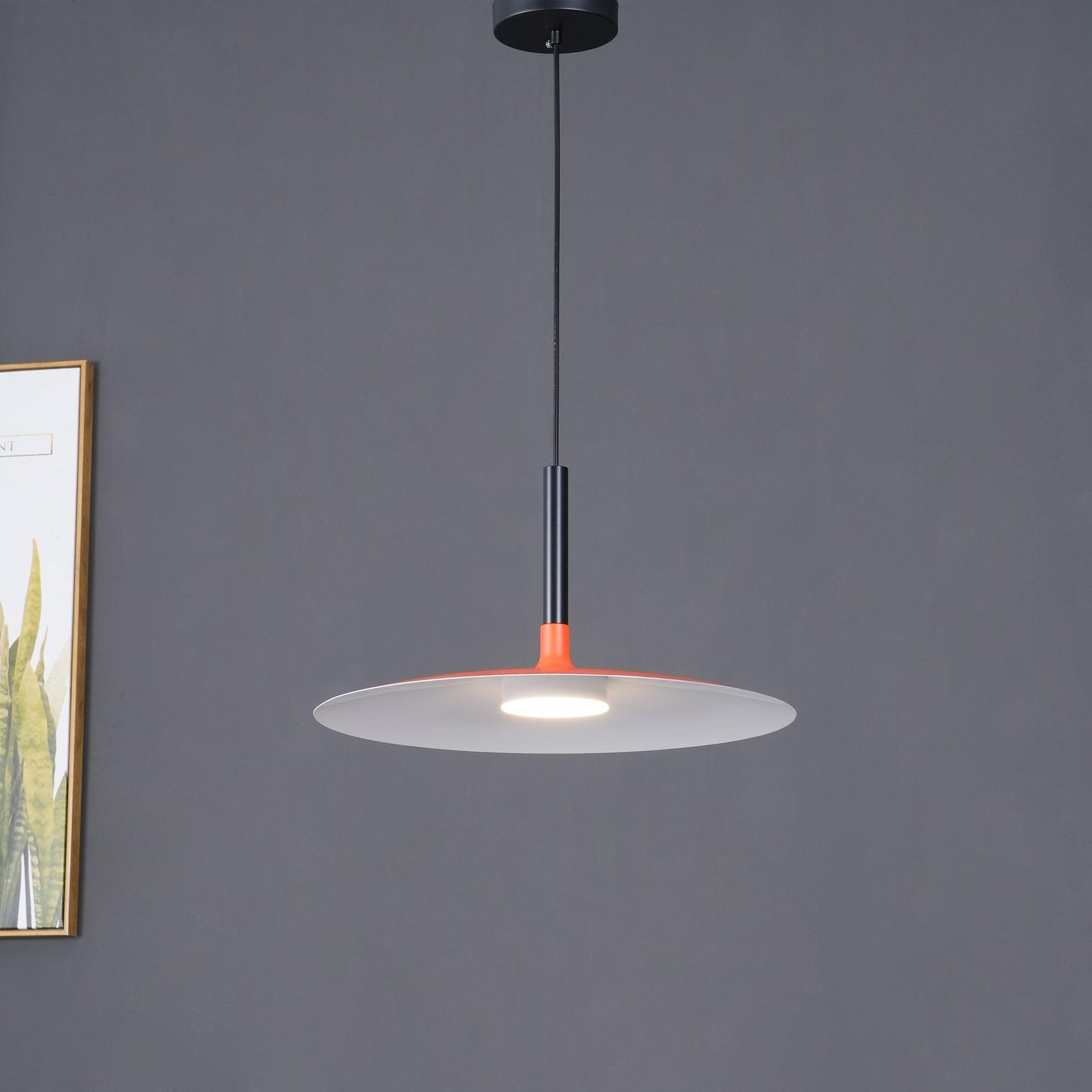 Aplomb Metal Pendant Lamp Pendant light