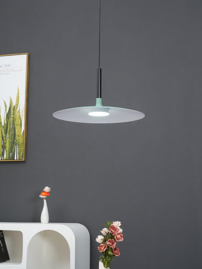 Aplomb Metal Pendant Lamp Pendant light
