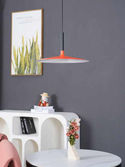 Aplomb Metal Pendant Lamp Pendant light
