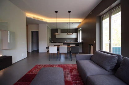 Aplomb Metal Pendant Lamp Pendant light