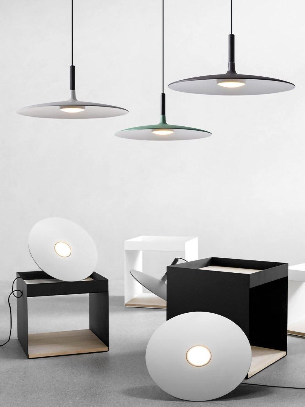 Aplomb Metal Pendant Lamp Pendant light