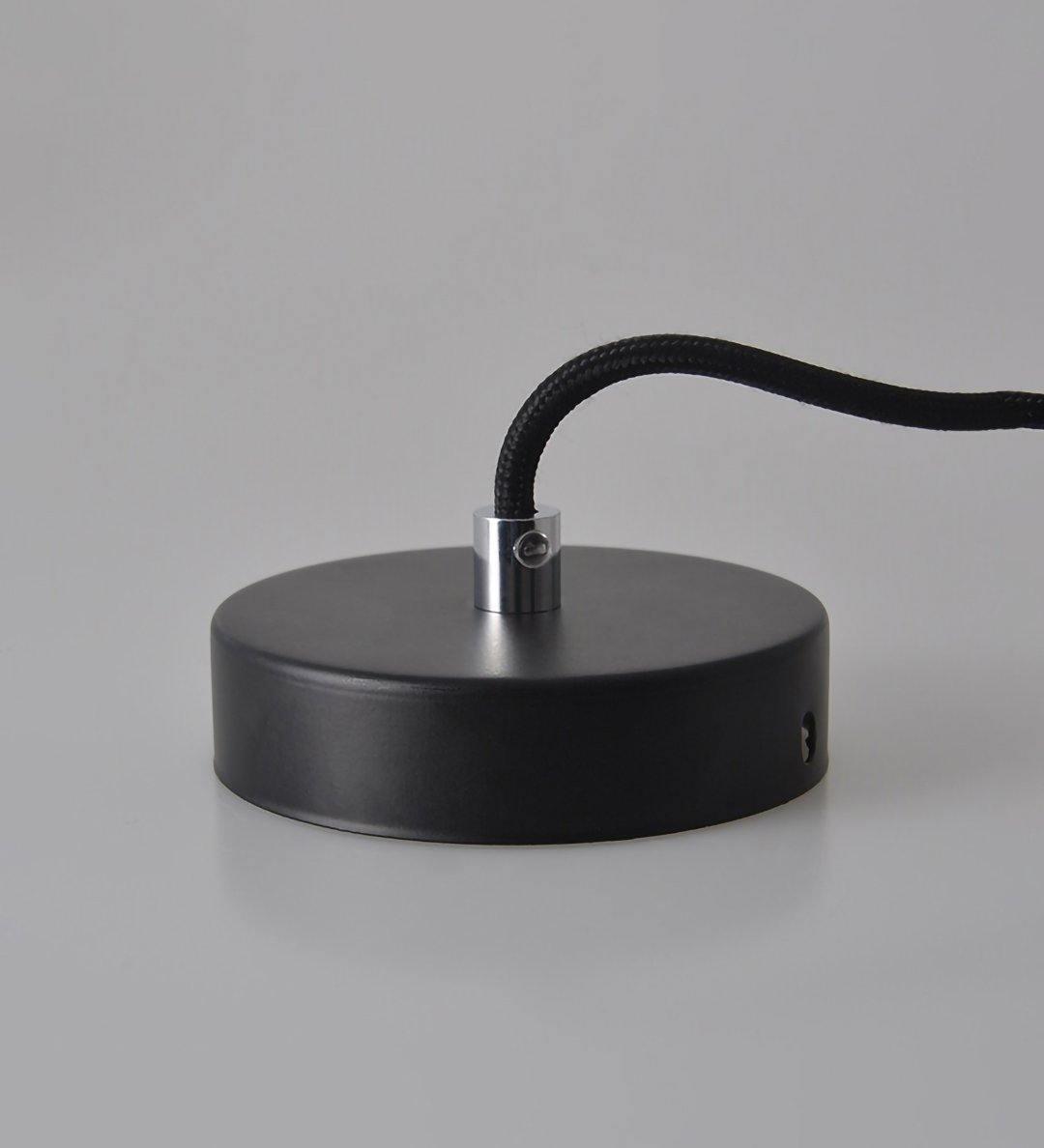 Aplomb Metal Pendant Lamp Pendant light