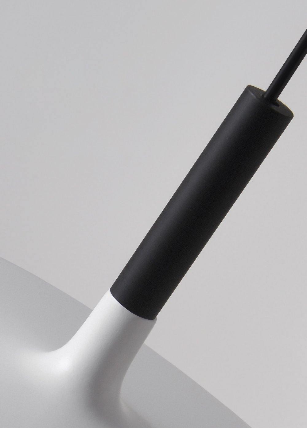 Aplomb Metal Pendant Lamp Pendant light