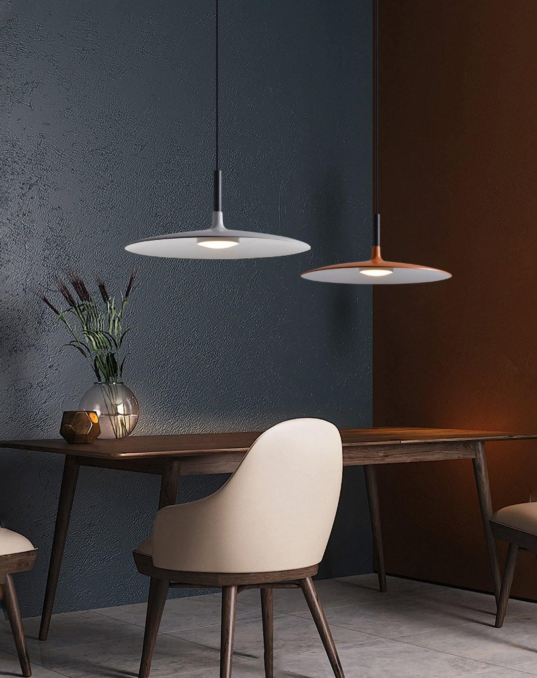Aplomb Metal Pendant Lamp Pendant light