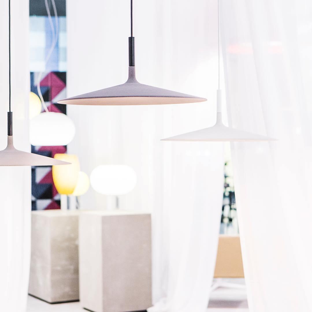 Aplomb Metal Pendant Lamp Pendant light