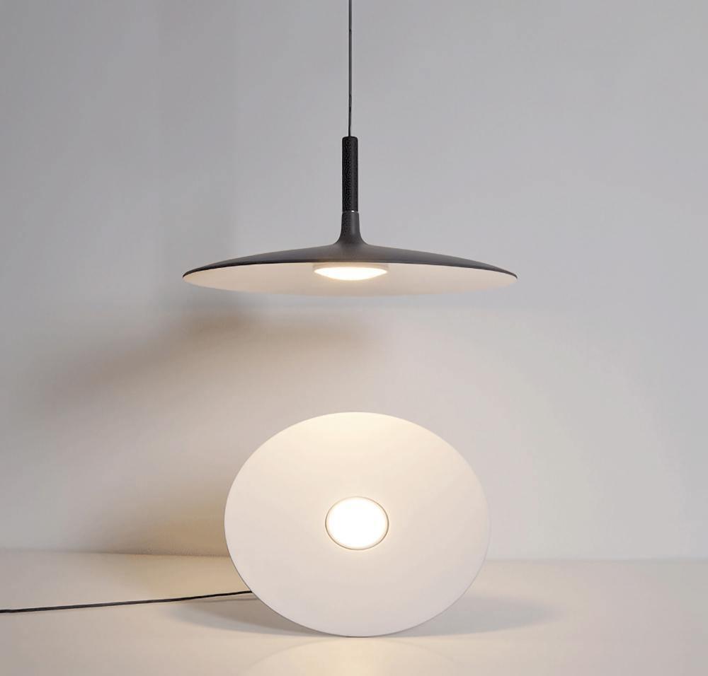 Aplomb Metal Pendant Lamp Pendant light