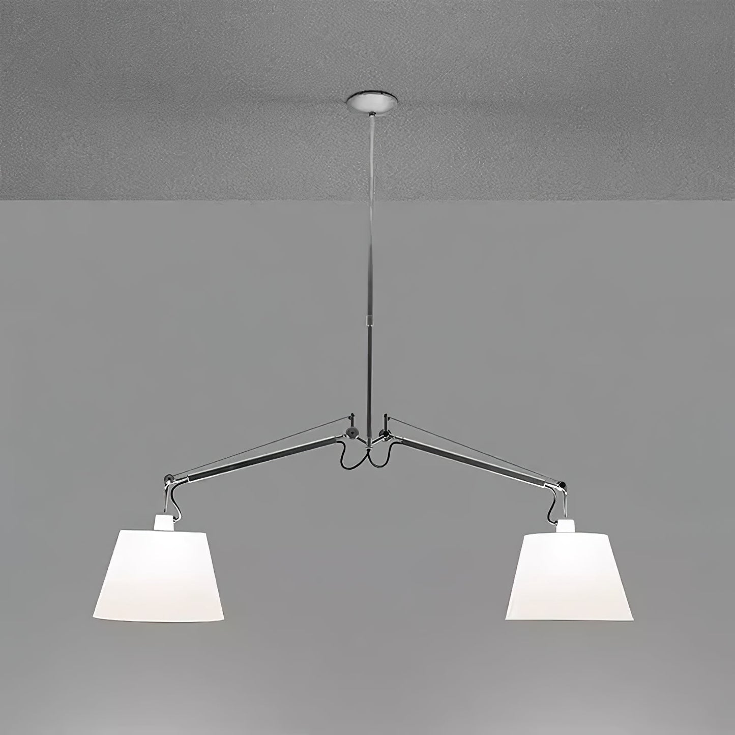 Arcadia Shade Pendant Lamp Dia 47.2″ x H 35.4-51.2″ / Chrome & White Pendant light