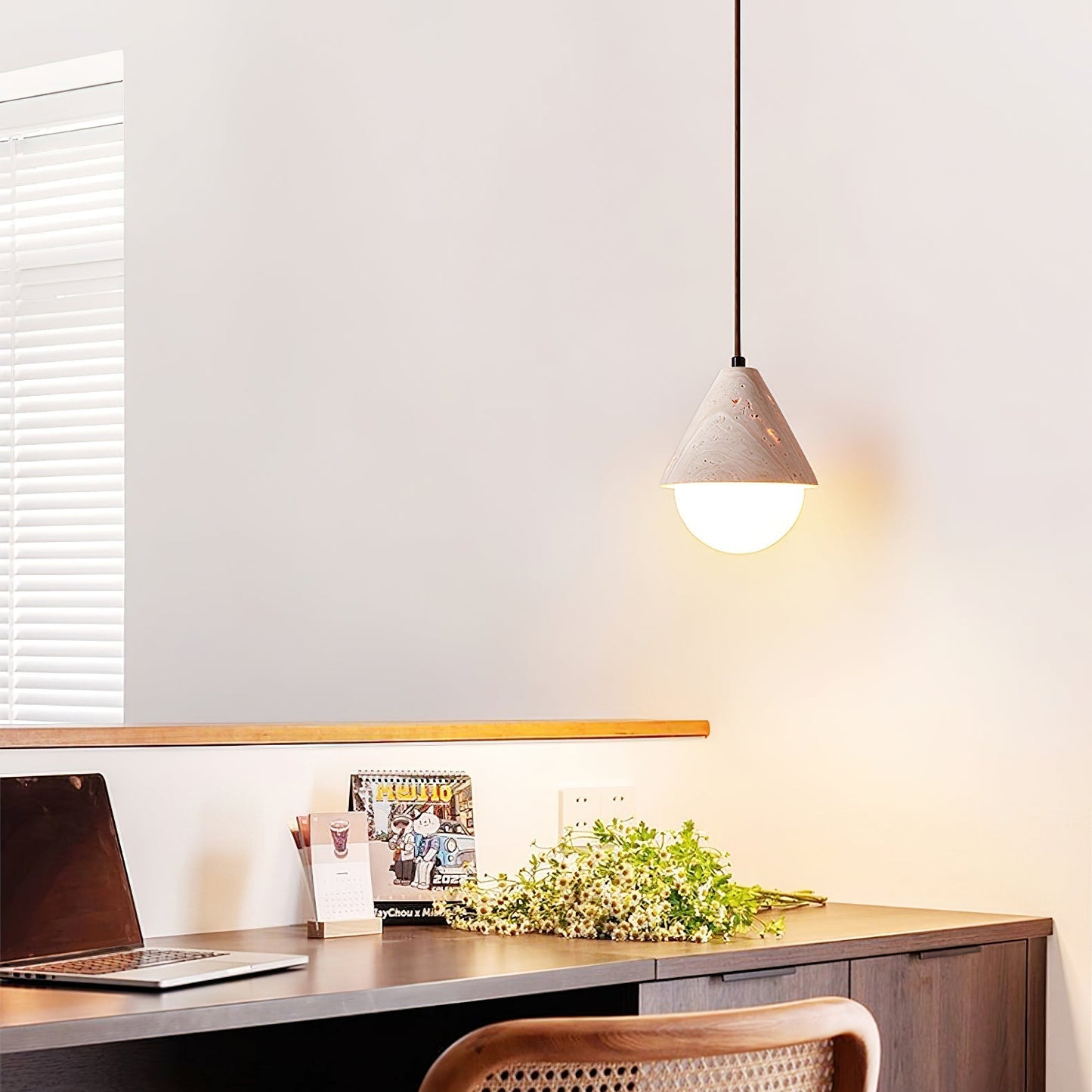 Aslo Pendant Lamp Dia 6.3″ x H 7.9″ / Yellow Travertine & White pendant Lamp