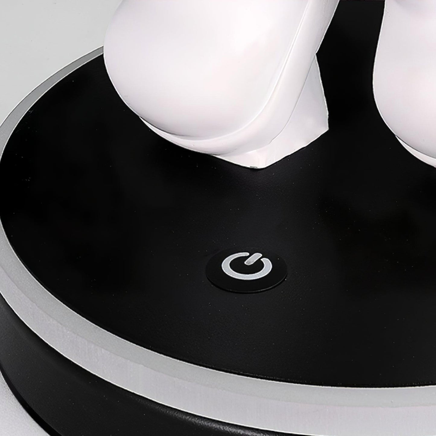 Astronaut and Planet Lamp Table lamp