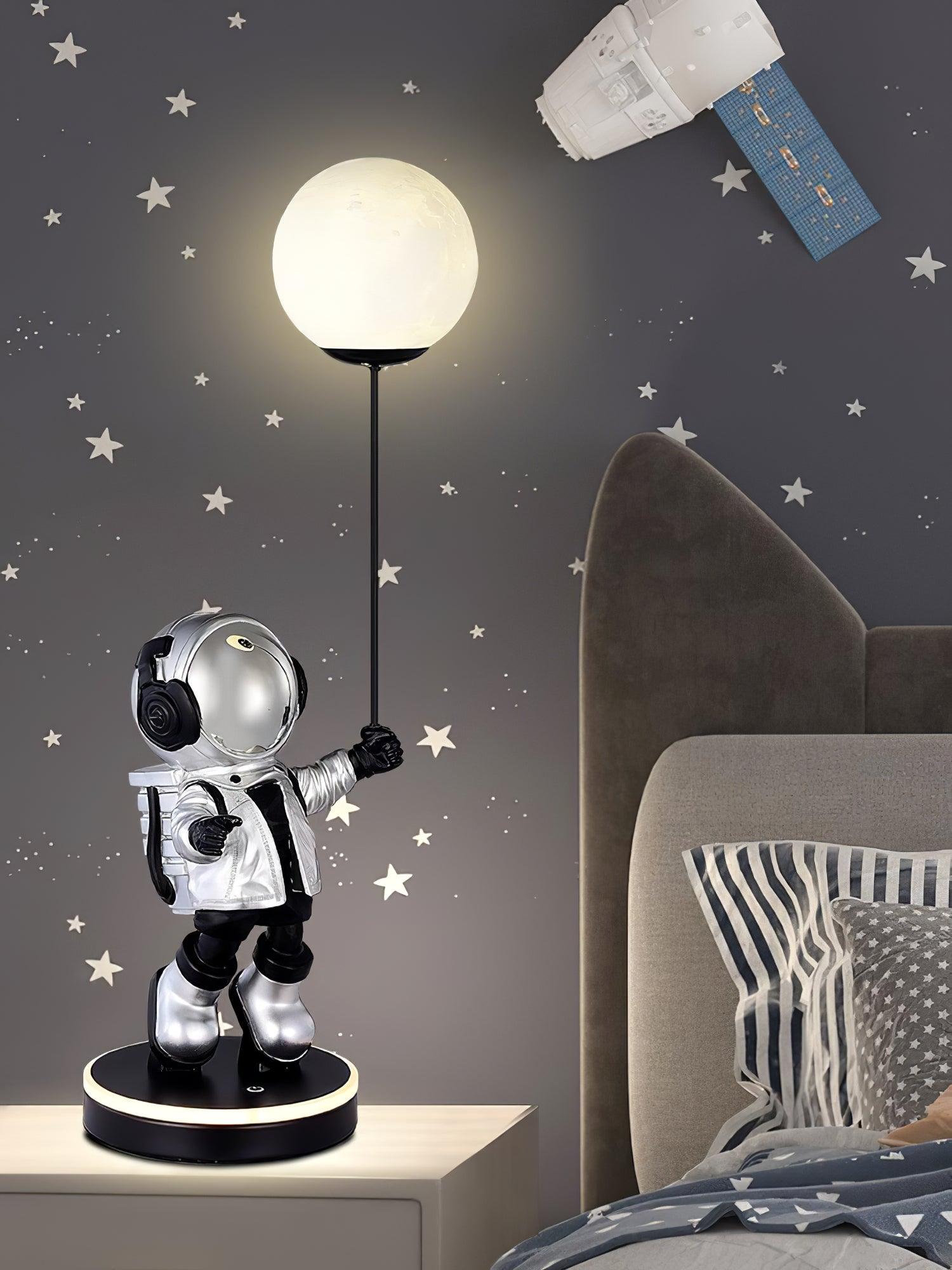 Astronaut and Planet Lamp Table lamp