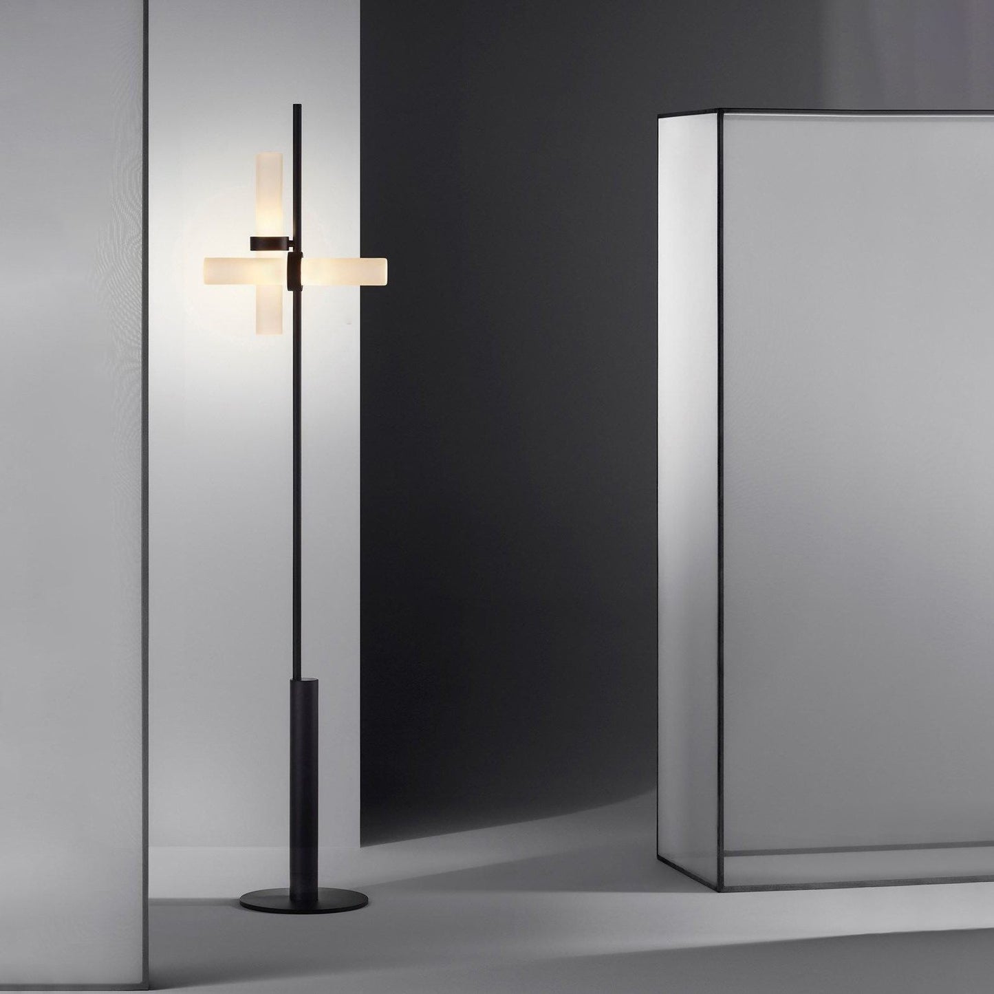 Axis Modular Floor Lamp Style C: W 11.0″ x H 66.9″ / Warm Light / US Plug 1001 Floor lamp